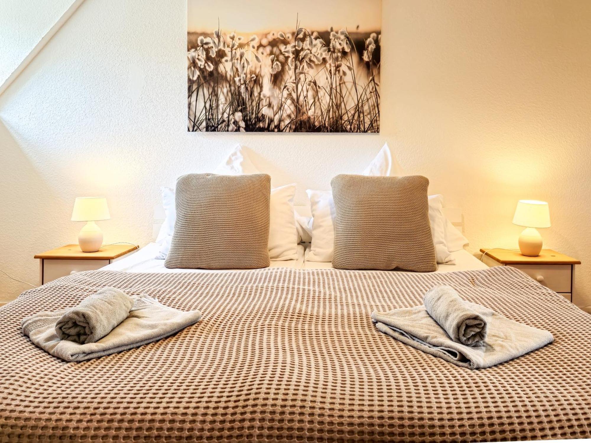 Romantic-Apartment - Altbauflair Mit Dachterrasse & Waldblick, Maisonette, 80M2 Annweiler am Trifels Exterior foto
